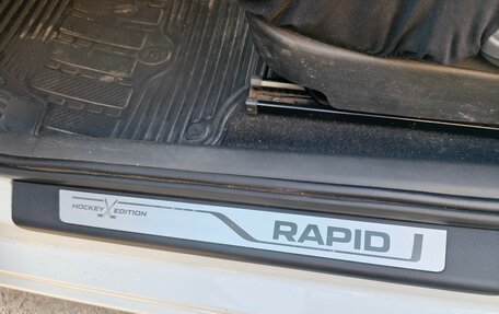 Skoda Rapid I, 2015 год, 990 000 рублей, 6 фотография