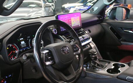 Toyota Land Cruiser, 2022 год, 9 990 000 рублей, 11 фотография