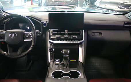 Toyota Land Cruiser, 2022 год, 9 990 000 рублей, 14 фотография