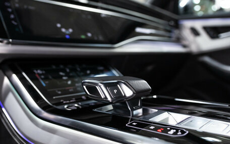 Audi Q8 I, 2020 год, 7 799 000 рублей, 27 фотография