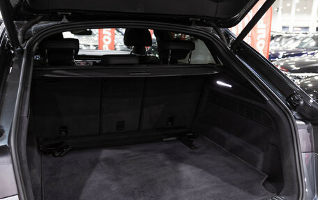 Audi Q8 I, 2020 год, 7 799 000 рублей, 34 фотография