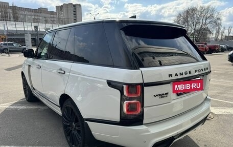 Land Rover Range Rover IV рестайлинг, 2018 год, 8 200 000 рублей, 7 фотография