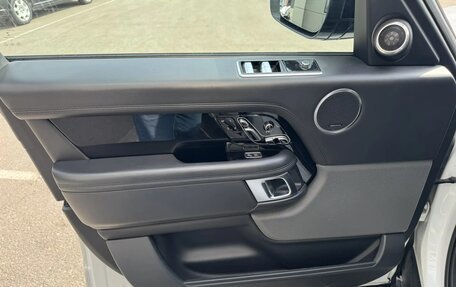 Land Rover Range Rover IV рестайлинг, 2018 год, 8 200 000 рублей, 15 фотография