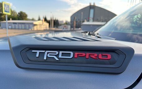 Toyota Sequoia, 2023 год, 13 950 000 рублей, 16 фотография