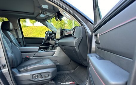 Toyota Sequoia, 2023 год, 13 950 000 рублей, 23 фотография