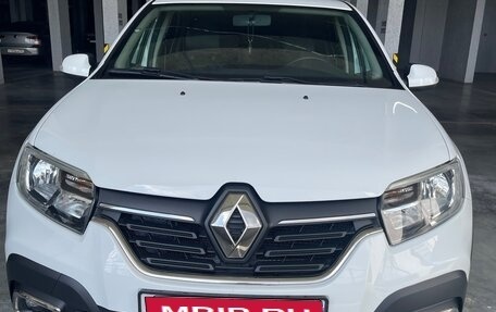 Renault Logan II, 2021 год, 1 500 000 рублей, 1 фотография