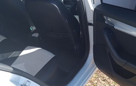 Skoda Octavia, 2014 год, 1 300 000 рублей, 9 фотография