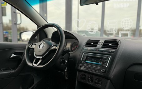 Volkswagen Polo VI (EU Market), 2017 год, 930 000 рублей, 13 фотография