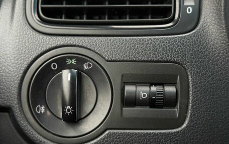 Volkswagen Polo VI (EU Market), 2017 год, 930 000 рублей, 19 фотография