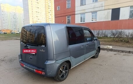 Honda Mobilio Spike I рестайлинг, 2004 год, 200 000 рублей, 4 фотография