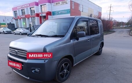 Honda Mobilio Spike I рестайлинг, 2004 год, 200 000 рублей, 2 фотография