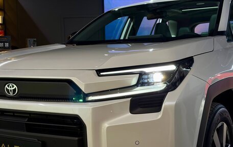 Toyota RAV4, 2026 год, 4 650 000 рублей, 32 фотография