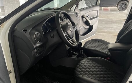 Renault Logan II, 2021 год, 1 500 000 рублей, 11 фотография