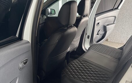 Renault Logan II, 2021 год, 1 500 000 рублей, 14 фотография