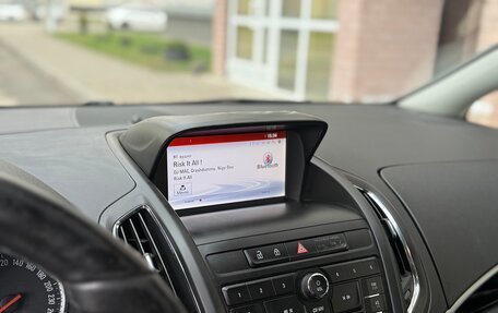 Opel Zafira C рестайлинг, 2014 год, 1 400 000 рублей, 9 фотография