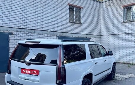 Cadillac Escalade IV, 2016 год, 4 999 000 рублей, 8 фотография