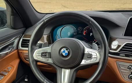 BMW 7 серия, 2017 год, 3 390 000 рублей, 21 фотография