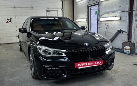 BMW 7 серия, 2017 год, 3 390 000 рублей, 9 фотография