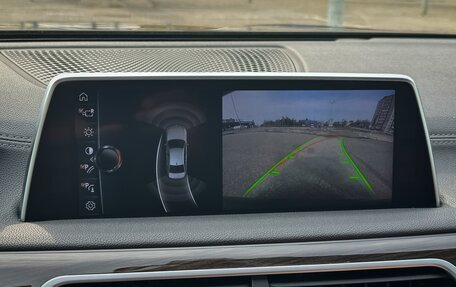 BMW 7 серия, 2017 год, 3 390 000 рублей, 34 фотография