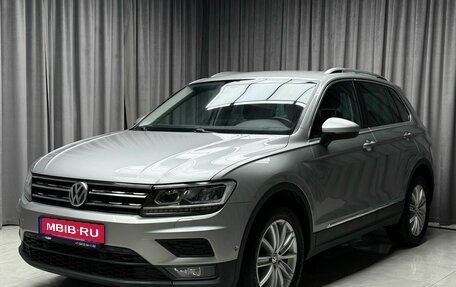 Volkswagen Tiguan II, 2017 год, 2 199 000 рублей, 3 фотография