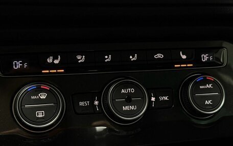 Volkswagen Tiguan II, 2017 год, 2 199 000 рублей, 14 фотография