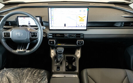 Toyota RAV4, 2026 год, 4 399 000 рублей, 7 фотография