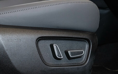 Toyota RAV4, 2026 год, 4 399 000 рублей, 32 фотография