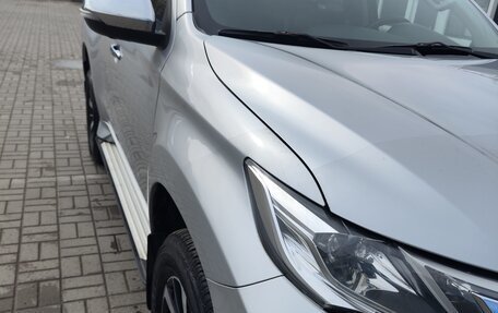 Mitsubishi Pajero Sport III рестайлинг, 2018 год, 2 999 000 рублей, 10 фотография