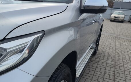 Mitsubishi Pajero Sport III рестайлинг, 2018 год, 2 999 000 рублей, 11 фотография