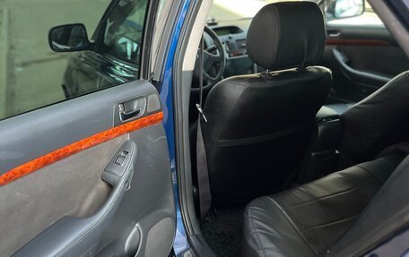 Toyota Avensis III рестайлинг, 2004 год, 520 000 рублей, 12 фотография