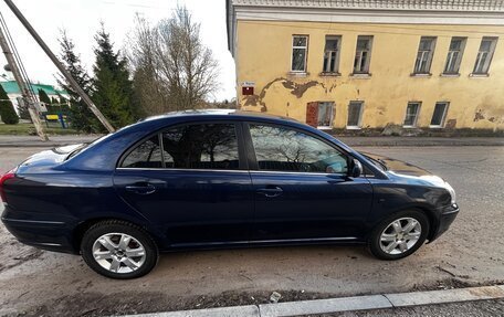 Toyota Avensis III рестайлинг, 2004 год, 520 000 рублей, 6 фотография