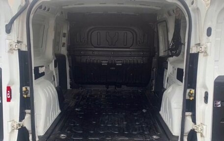 Fiat Doblo II рестайлинг, 2019 год, 1 500 000 рублей, 6 фотография