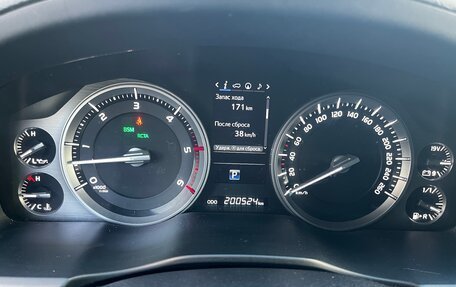 Toyota Land Cruiser 200, 2015 год, 4 870 000 рублей, 15 фотография