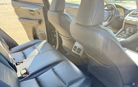 Lexus NX I, 2016 год, 2 500 000 рублей, 14 фотография