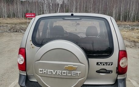 Chevrolet Niva I рестайлинг, 2013 год, 365 000 рублей, 5 фотография