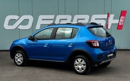 Renault Sandero II рестайлинг, 2017 год, 1 129 000 рублей, 2 фотография