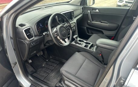 KIA Sportage IV рестайлинг, 2020 год, 2 575 000 рублей, 7 фотография