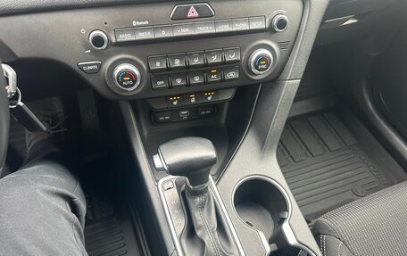 KIA Sportage IV рестайлинг, 2020 год, 2 575 000 рублей, 12 фотография