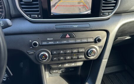 KIA Sportage IV рестайлинг, 2020 год, 2 575 000 рублей, 24 фотография