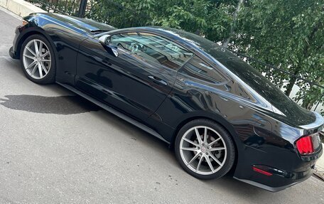 Ford Mustang VI рестайлинг, 2017 год, 2 550 000 рублей, 1 фотография