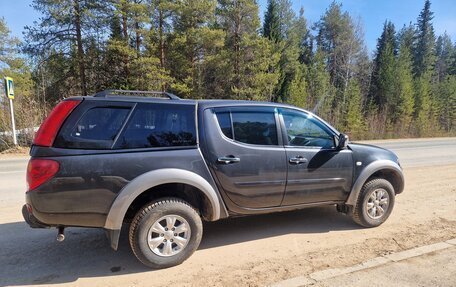 Mitsubishi L200 IV рестайлинг, 2013 год, 1 599 999 рублей, 6 фотография