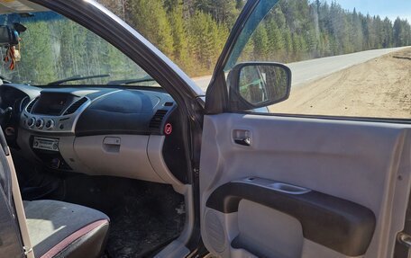 Mitsubishi L200 IV рестайлинг, 2013 год, 1 599 999 рублей, 12 фотография