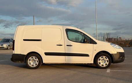 Peugeot Partner II рестайлинг 2, 2015 год, 880 000 рублей, 5 фотография