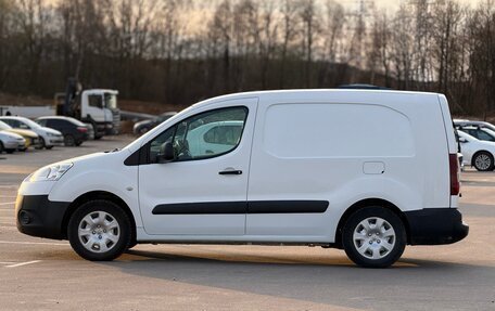 Peugeot Partner II рестайлинг 2, 2015 год, 880 000 рублей, 2 фотография