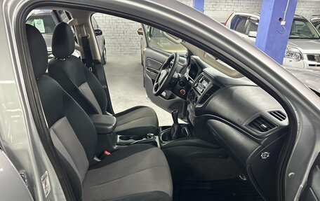 Mitsubishi L200 IV рестайлинг, 2019 год, 1 925 000 рублей, 20 фотография