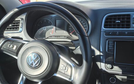 Volkswagen Polo VI (EU Market), 2018 год, 1 300 000 рублей, 9 фотография