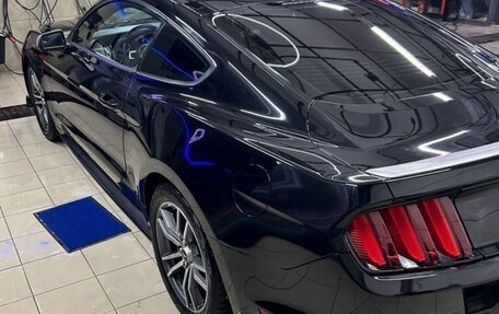 Ford Mustang VI рестайлинг, 2017 год, 2 550 000 рублей, 5 фотография