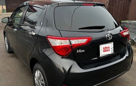 Toyota Vitz, 2018 год, 990 000 рублей, 3 фотография