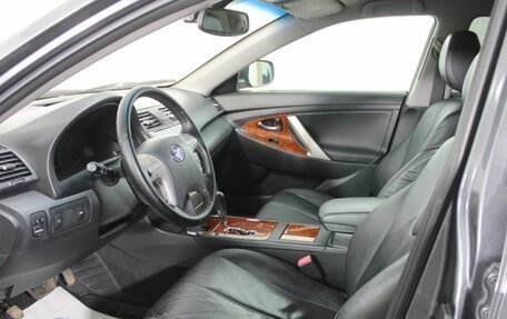 Toyota Camry, 2008 год, 975 000 рублей, 16 фотография