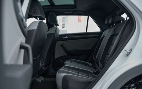 Volkswagen T-Roc I, 2025 год, 3 249 900 рублей, 15 фотография